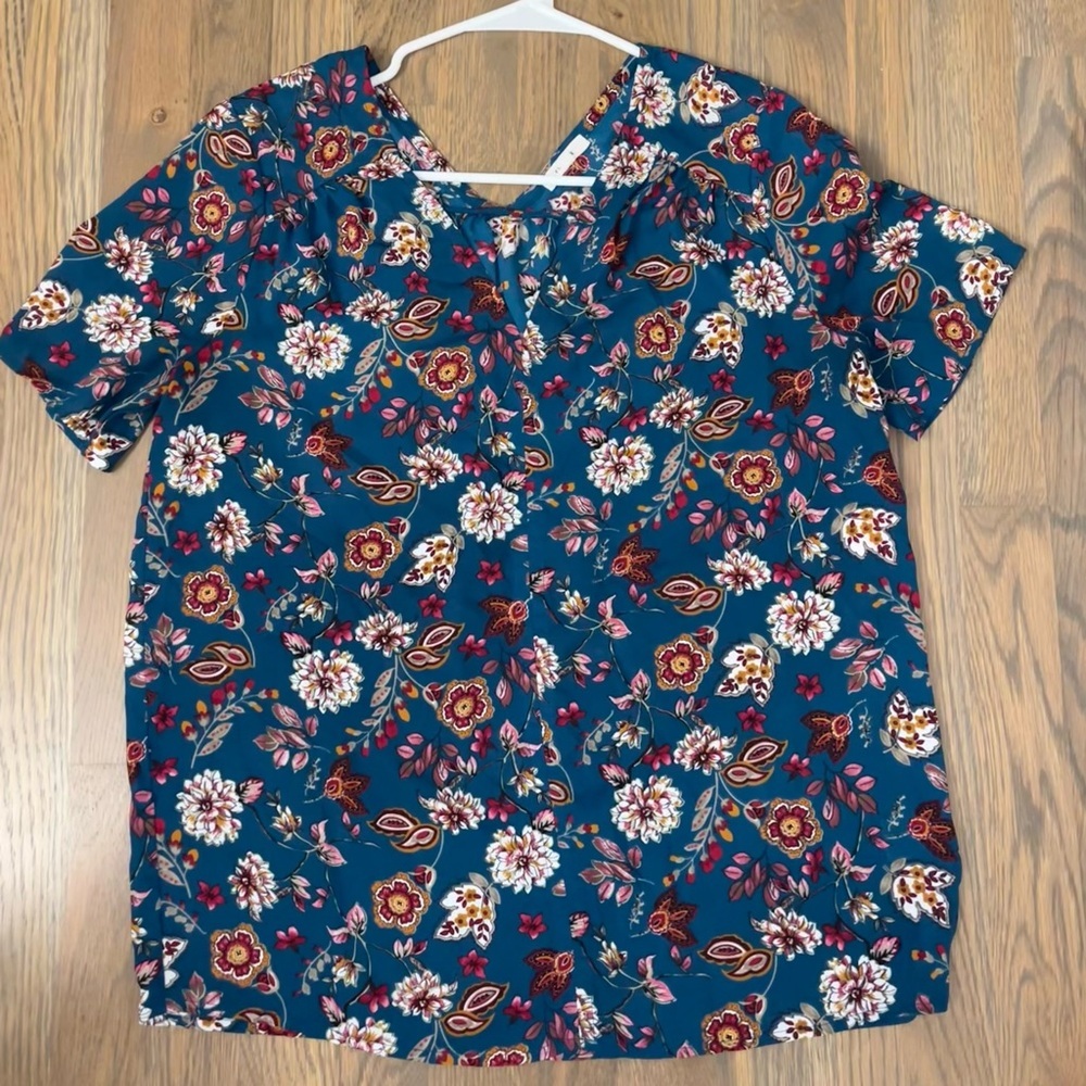 Pleione Teal Floral Short-Sleeve Blouse